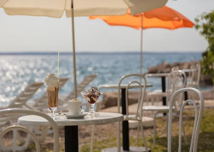 Pansion Andelko Starigrad Paklenica