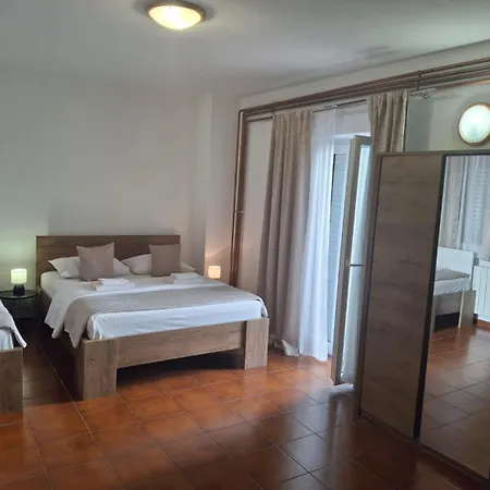 Pansion Andelko krevet i doručak